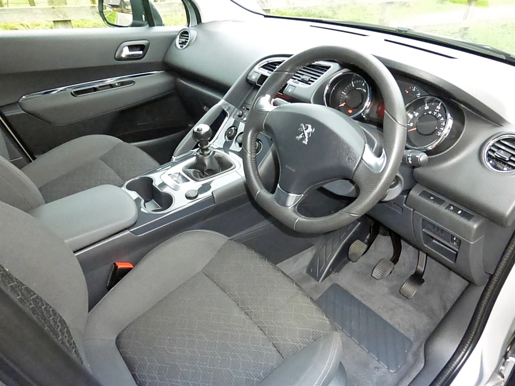 Used Peugeot 3008 2016 for sale - 77036466: Photo 18