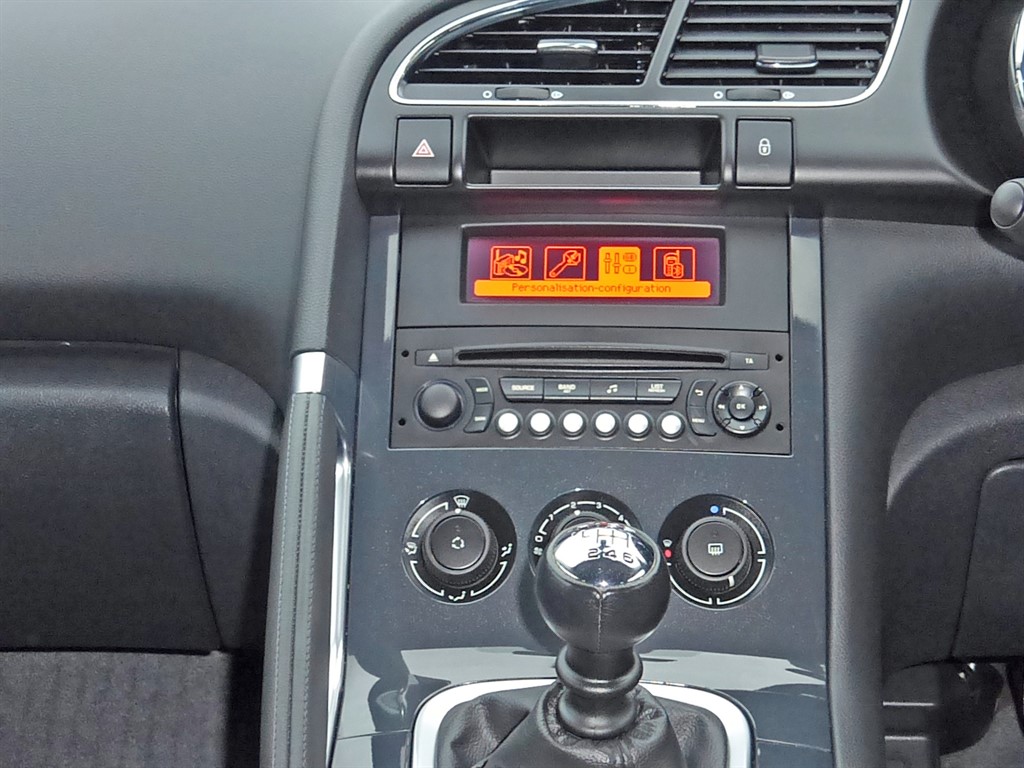 Used Peugeot 3008 2016 for sale - 77036466: Photo 20