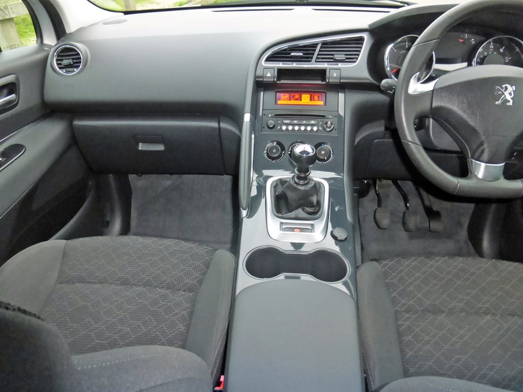 Used Peugeot 3008 2016 for sale - 77036466: Photo 21