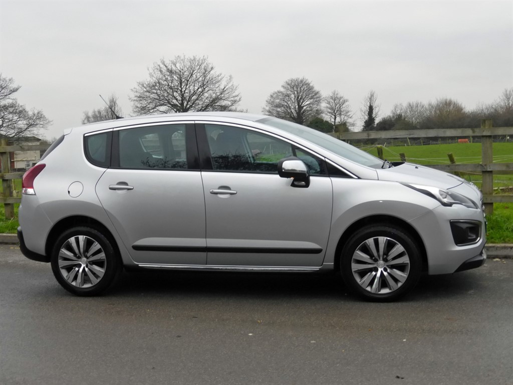 Used Peugeot 3008 2016 for sale - 77036466: Photo 5