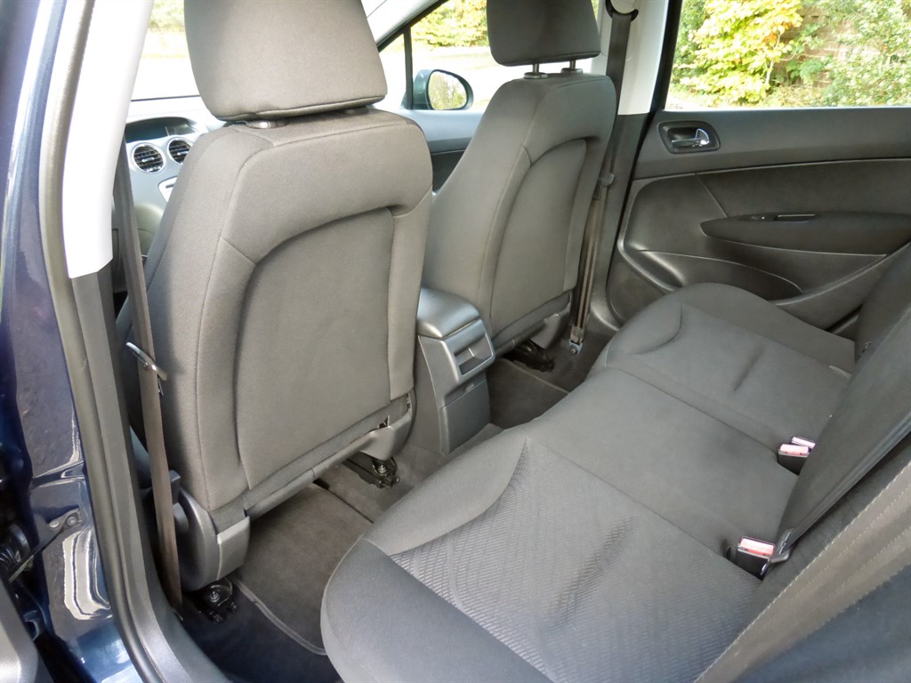 Used Peugeot 308 2014 for sale - 76557099: Photo 11