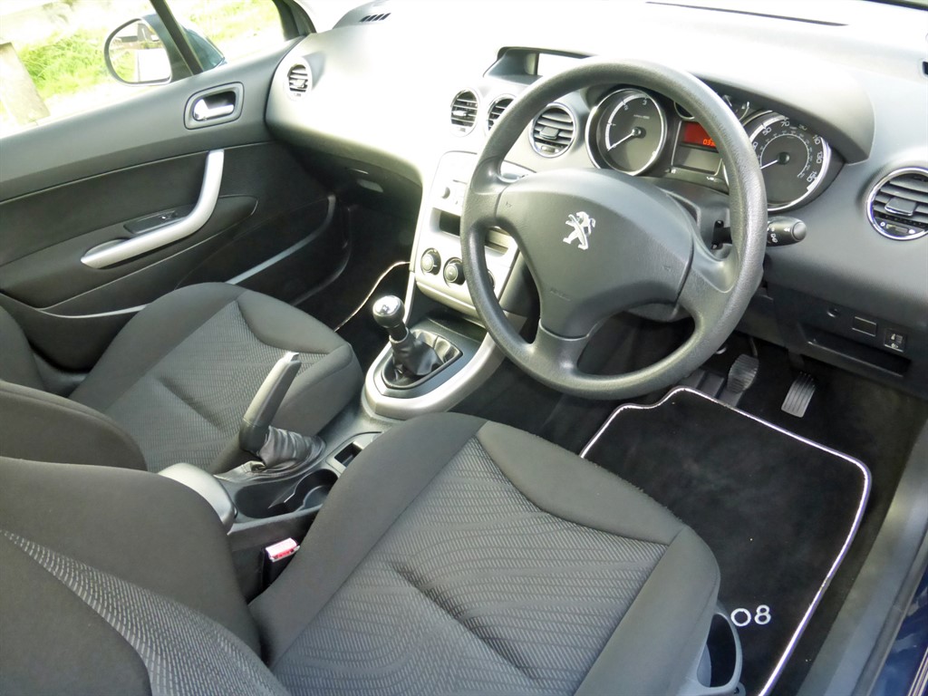 Used Peugeot 308 2014 for sale - 76557099: Photo 17