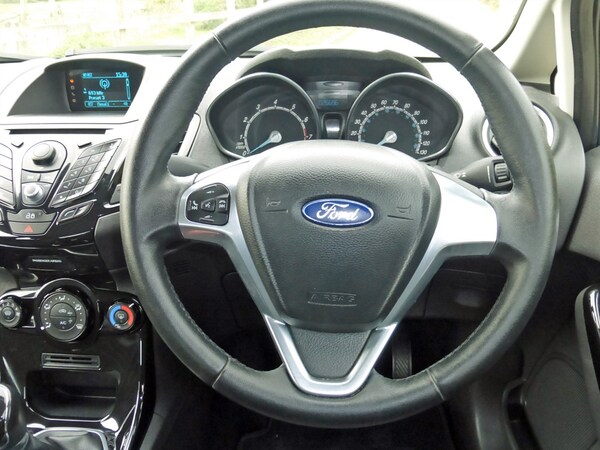 Used Ford Fiesta 2014 for sale - 76146297: Photo 19