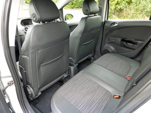 Used Vauxhall Corsa 2014 for sale - 76079544: Photo 9