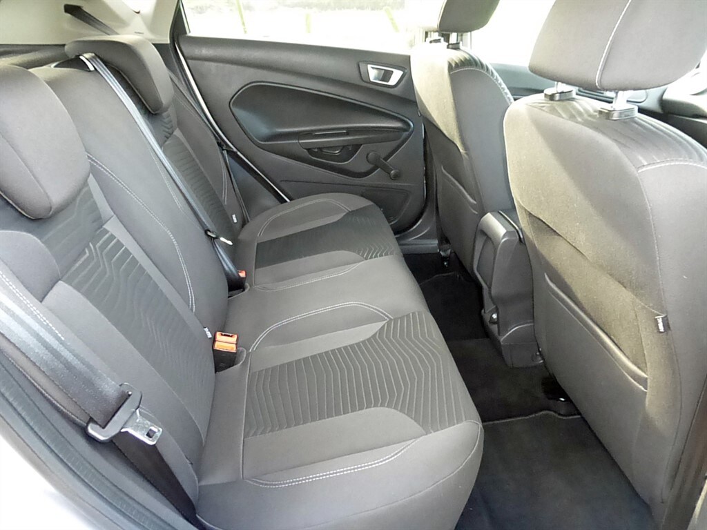 Used Ford Fiesta 2013 for sale - 76589971: Photo 12