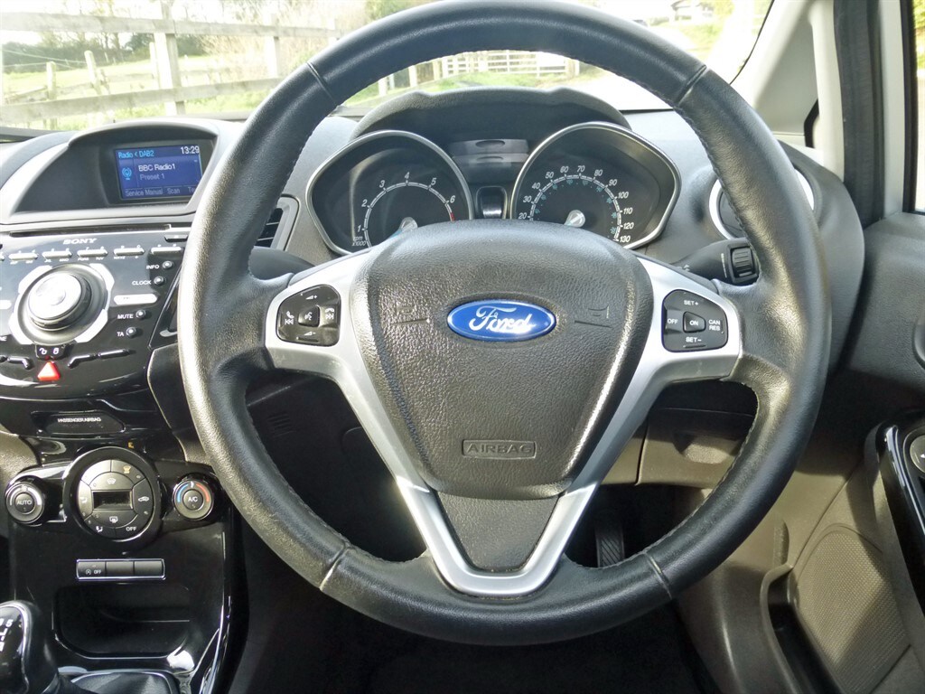 Used Ford Fiesta 2013 for sale - 76589971: Photo 20