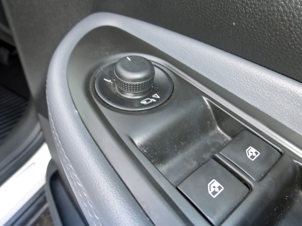 Used Vauxhall Mokka 2015 for sale - 77450096: Photo 22