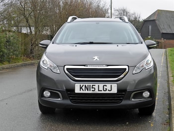 Used Peugeot 2008 2015 for sale - 77504616: Photo