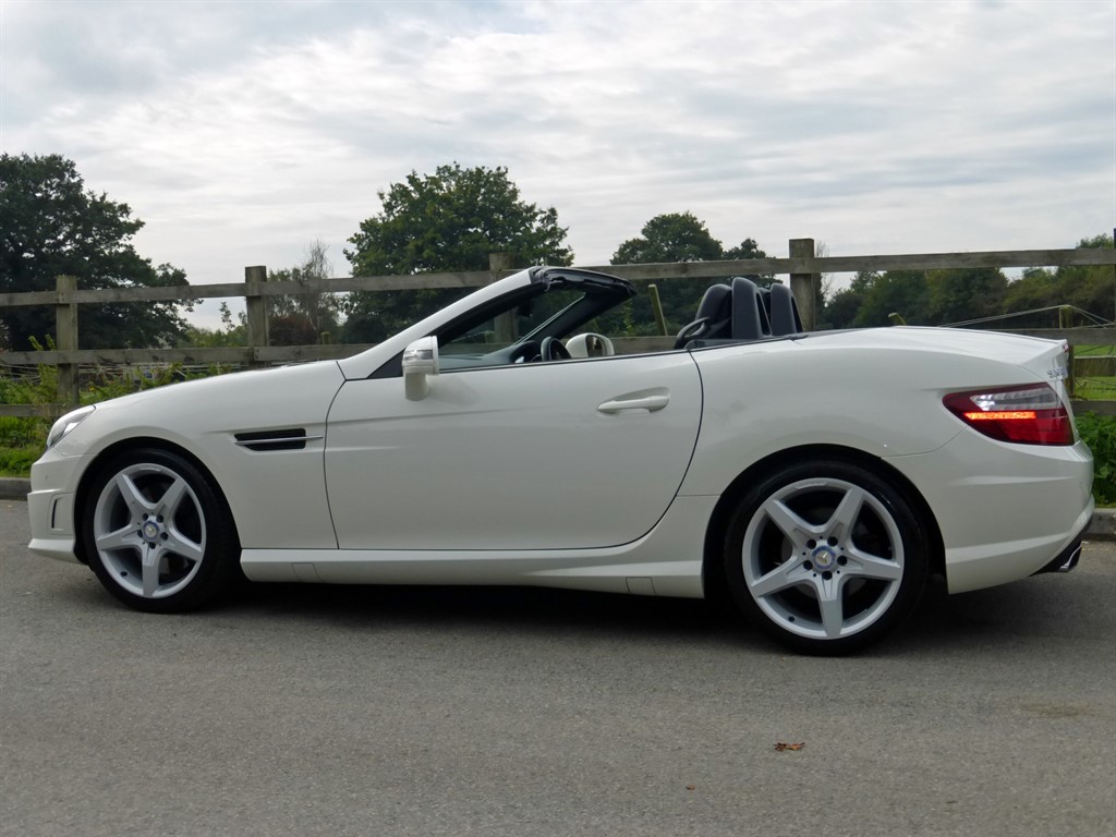 Used Mercedes-Benz SLK 2012 for sale - 76130987: Photo 6