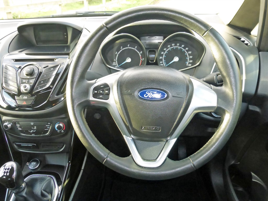 Used Ford B-MAX 2014 for sale - 76847327: Photo 19