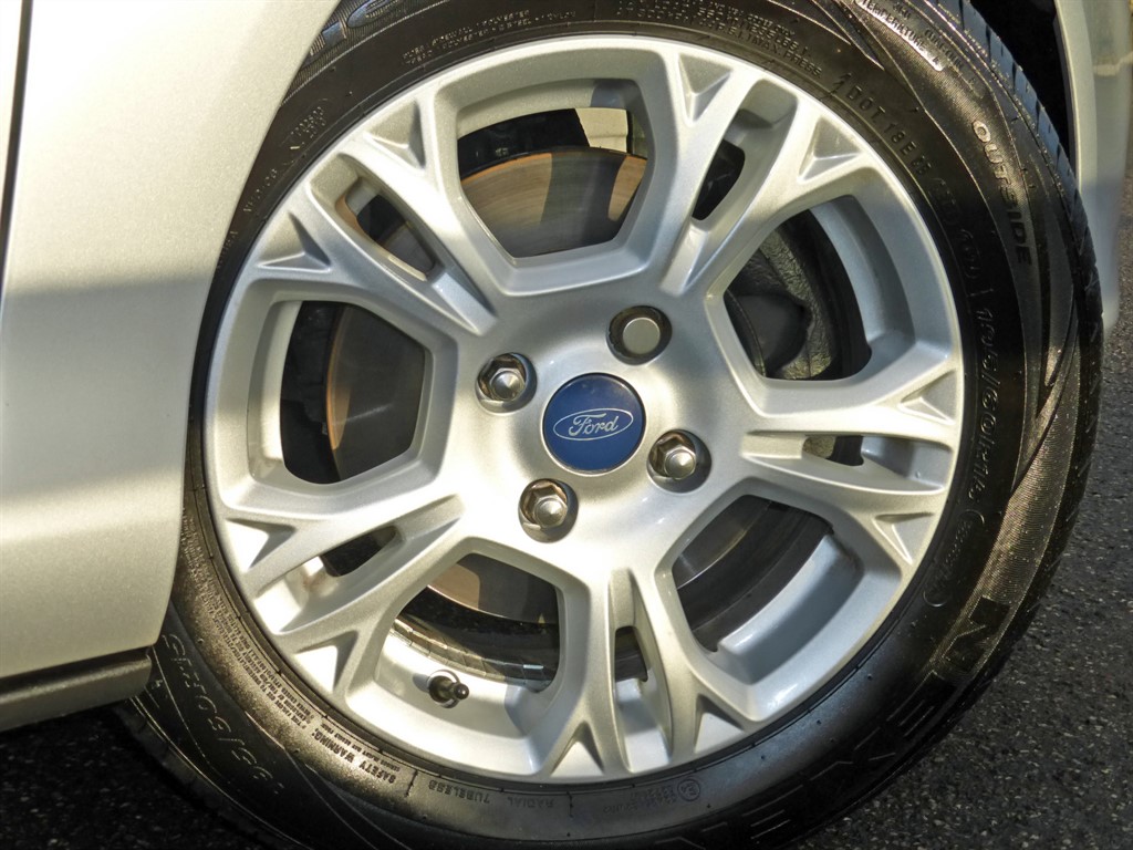 Used Ford B-MAX 2014 for sale - 76847327: Photo 22