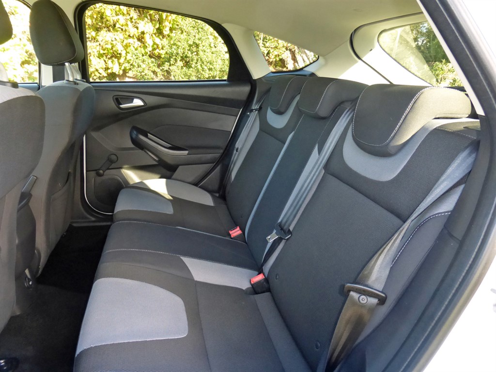 Used Ford Focus 2014 for sale - 76393828: Photo 11