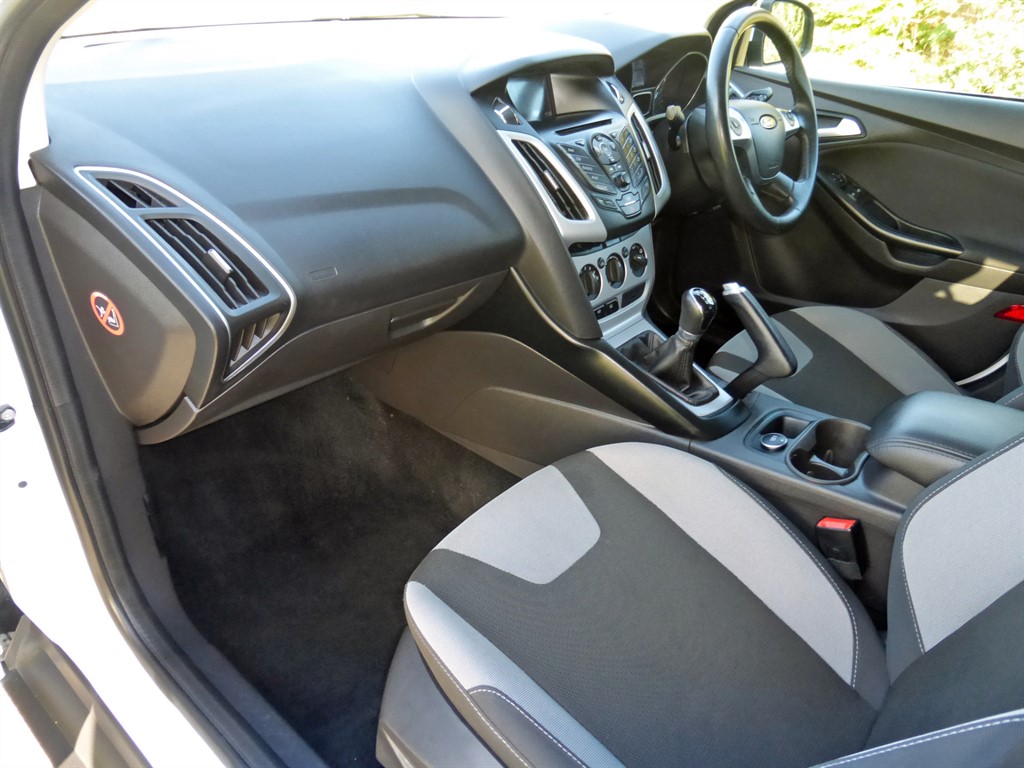 Used Ford Focus 2014 for sale - 76393828: Photo 12