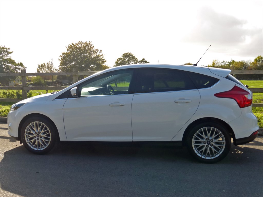 Used Ford Focus 2014 for sale - 76393828: Photo 4