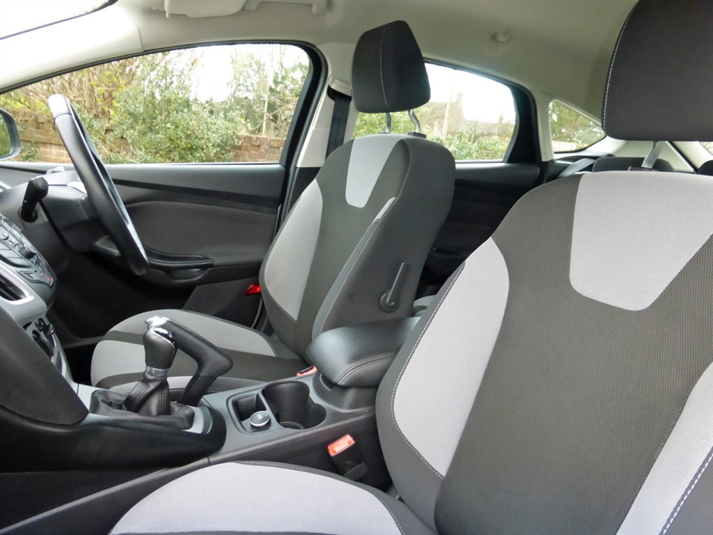 Used Ford Focus 2014 for sale - 77261925: Photo 14