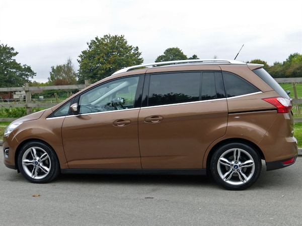 Used Ford Grand C-Max 2013 for sale - 76255135: Photo 4
