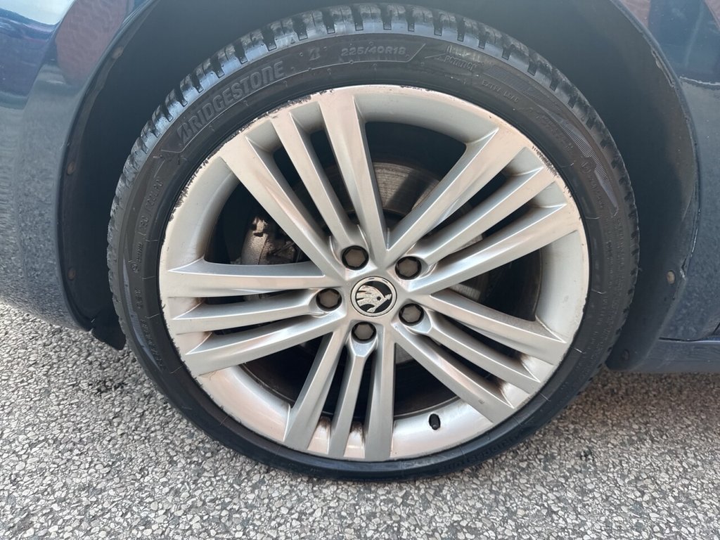 Used Skoda Superb 2013 for sale - 76378492: Photo 32