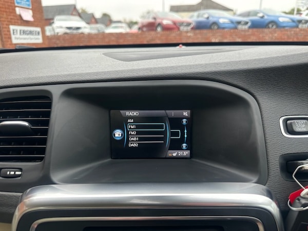Used Volvo V60 2014 for sale - 76291762: Photo 15