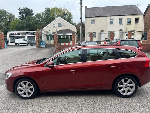 Used Volvo V60 2014 for sale - 76291762: Photo 50