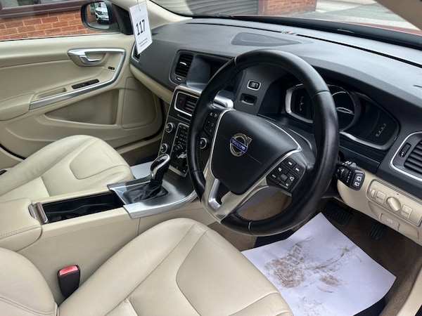 Used Volvo V60 2014 for sale - 76291762: Photo 5