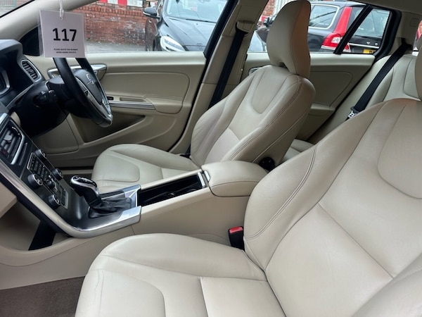 Used Volvo V60 2014 for sale - 76291762: Photo 6