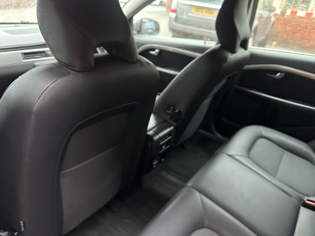 Used Volvo V70 2009 for sale - 77188322: Photo 19