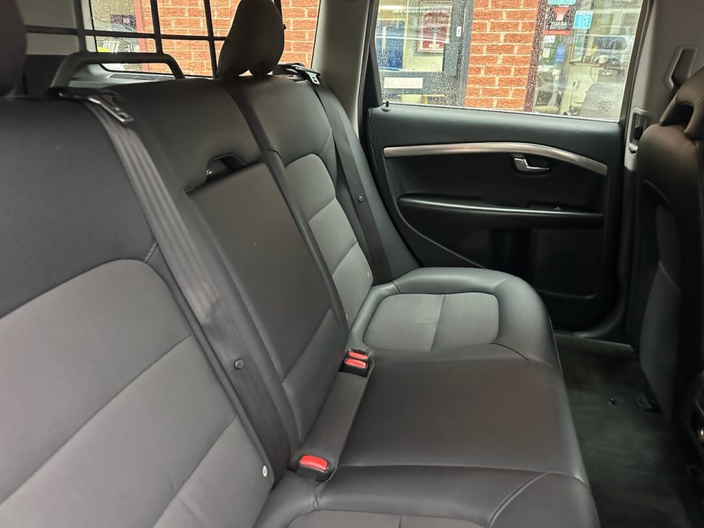 Used Volvo V70 2009 for sale - 77188322: Photo 20