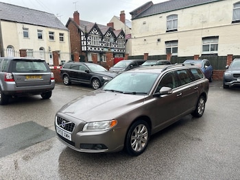 Used Volvo V70 2009 for sale - 77188322: Photo