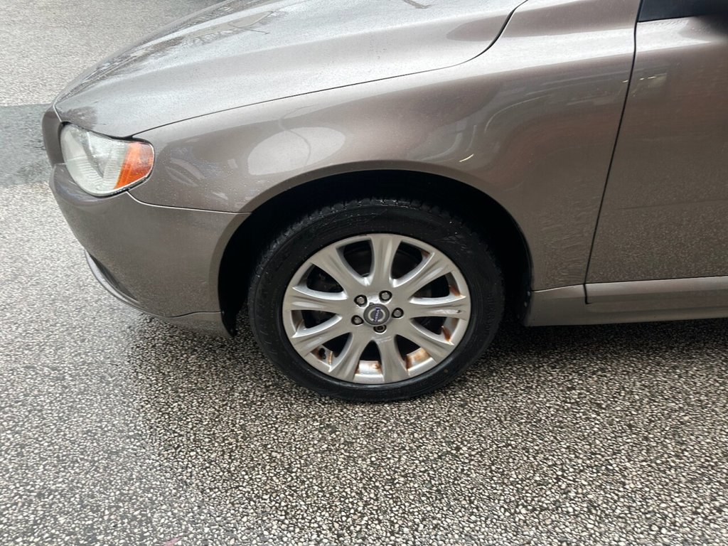 Used Volvo V70 2009 for sale - 77188322: Photo 31