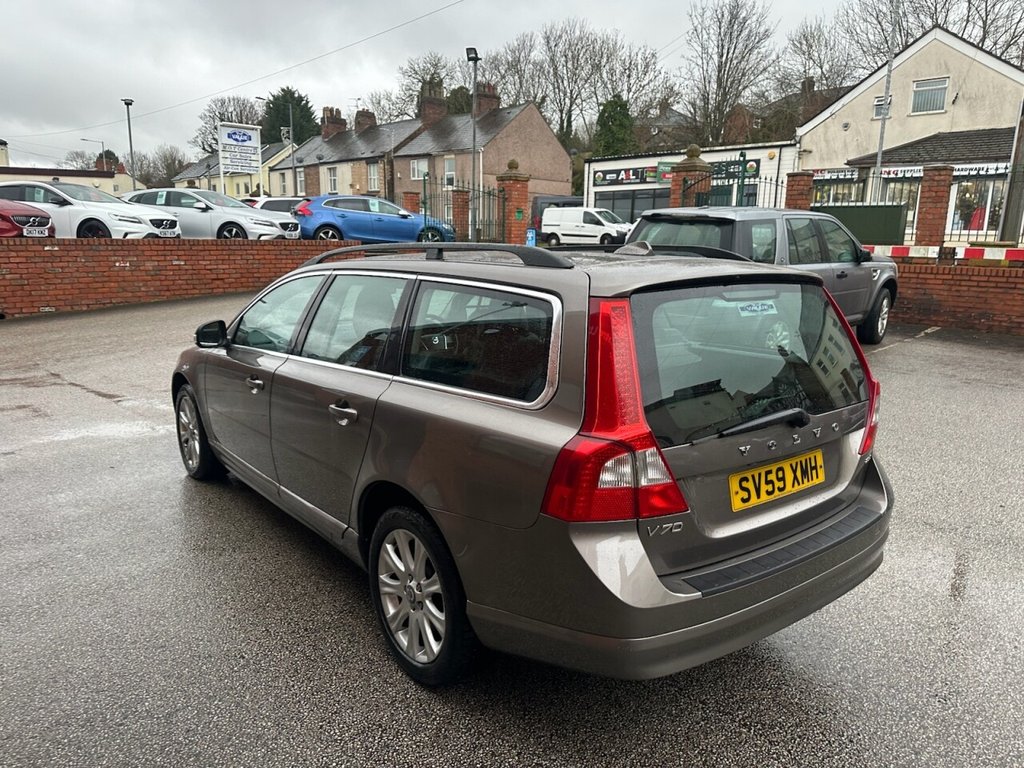 Used Volvo V70 2009 for sale - 77188322: Photo 47