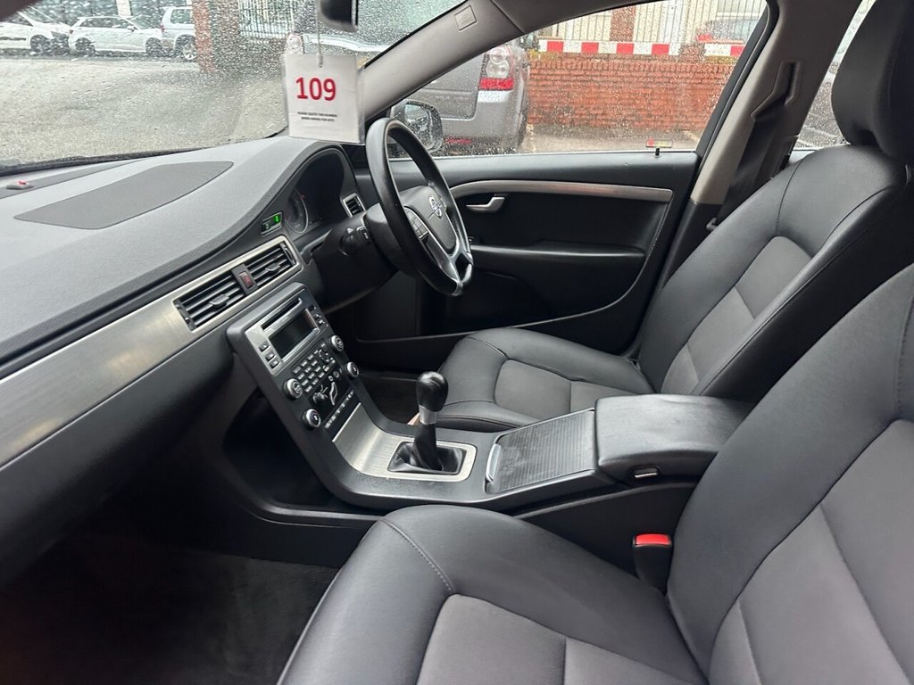 Used Volvo V70 2009 for sale - 77188322: Photo 6