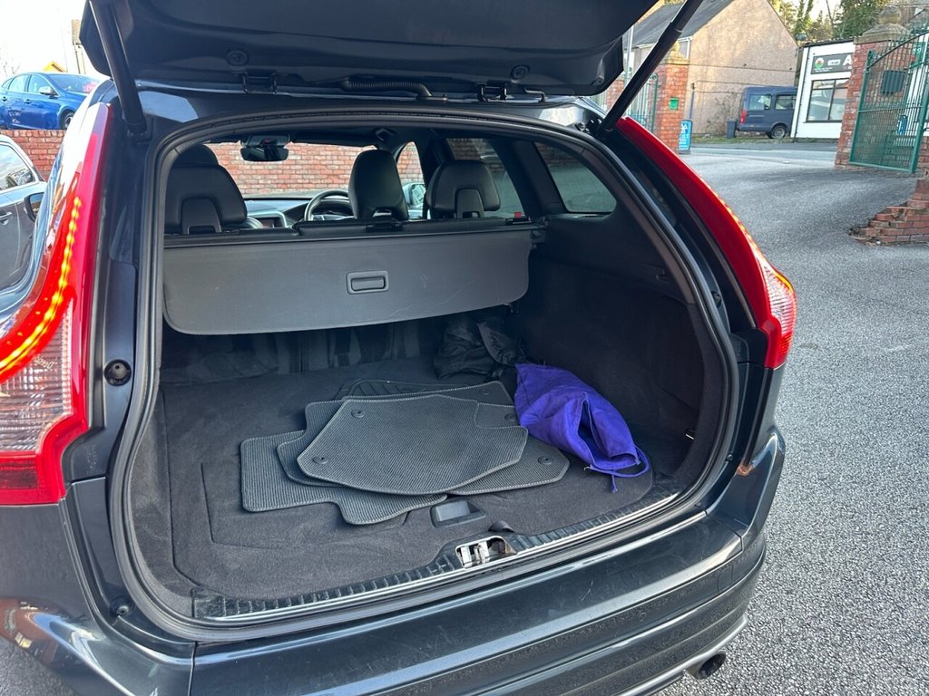 Used Volvo XC60 2015 for sale - 77734212: Photo 22