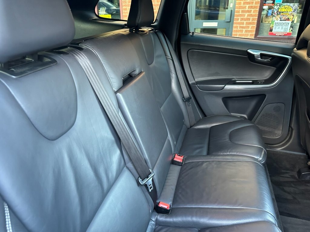 Used Volvo XC60 2015 for sale - 77734212: Photo 28