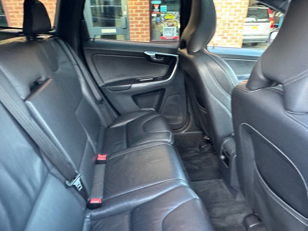 Used Volvo XC60 2015 for sale - 77734212: Photo 29