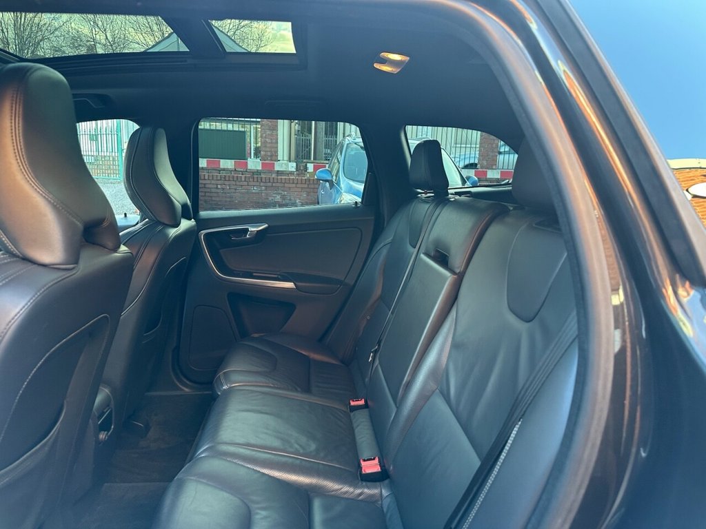 Used Volvo XC60 2015 for sale - 77734212: Photo 31