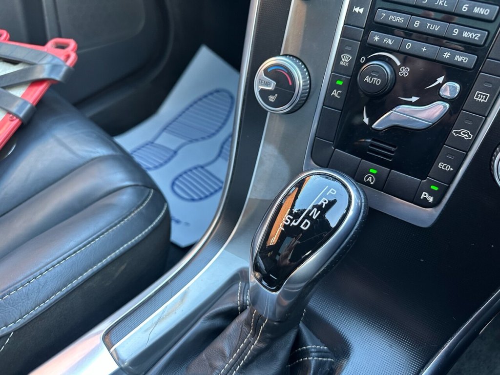 Used Volvo XC60 2015 for sale - 77734212: Photo 49