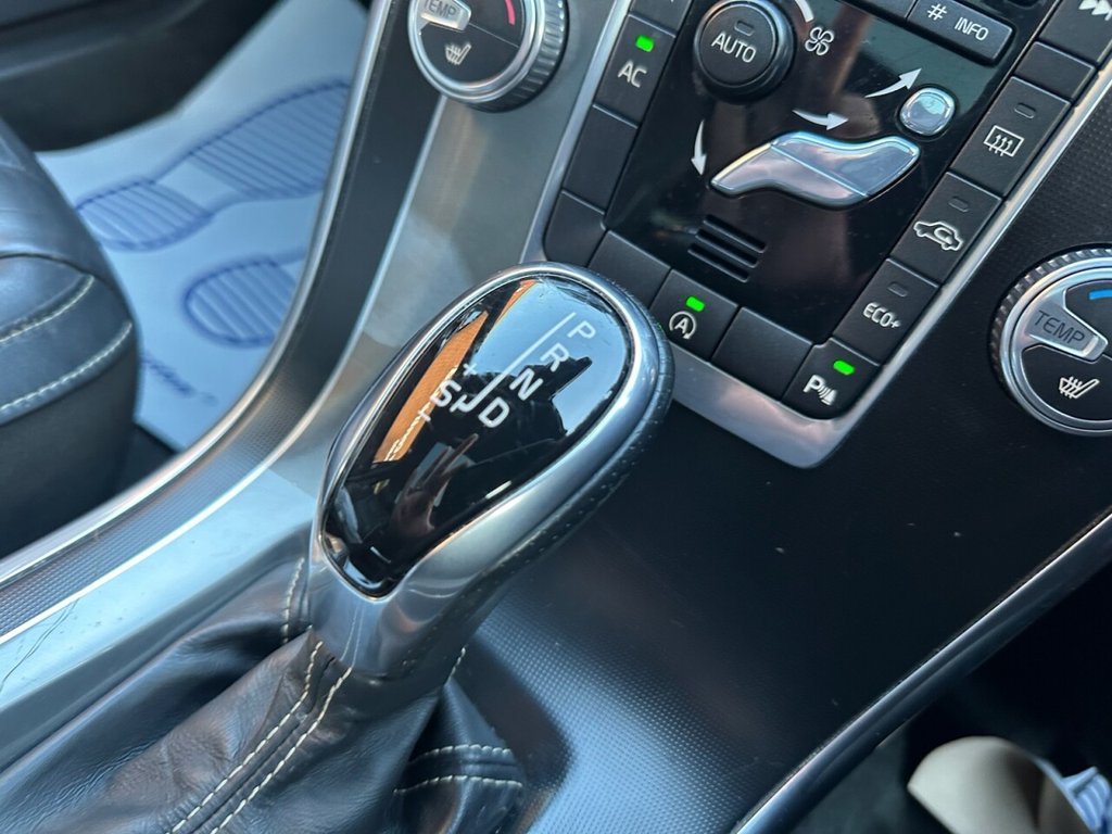 Used Volvo XC60 2015 for sale - 77734212: Photo 50