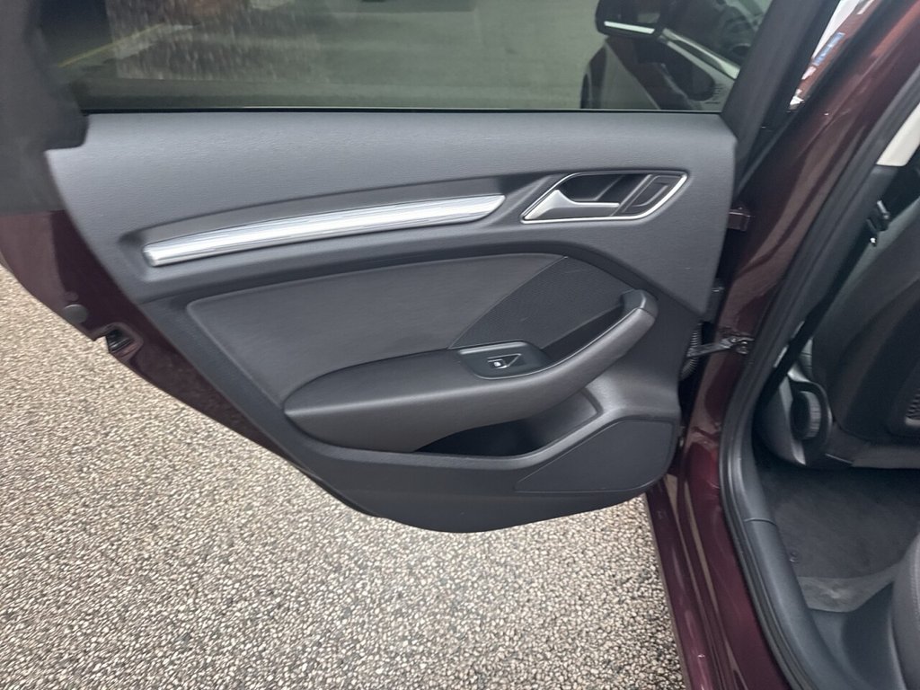 Used Audi A3 2015 for sale - 77038010: Photo 32