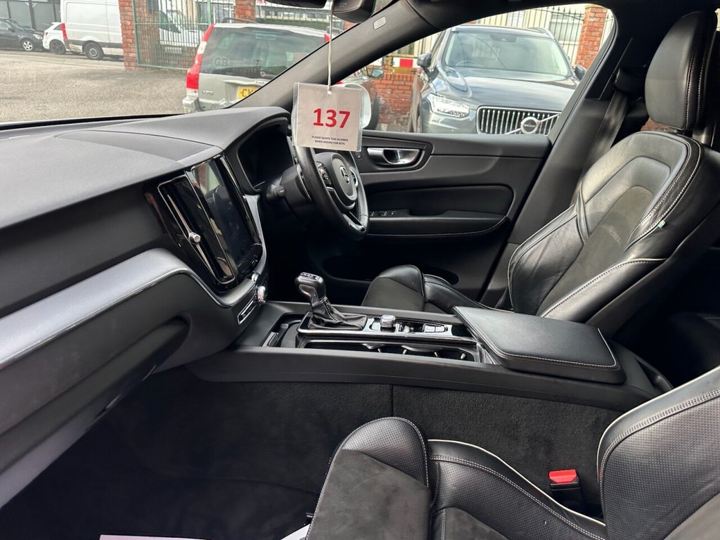 Used Volvo XC60 2018 for sale - 77692704: Photo 6