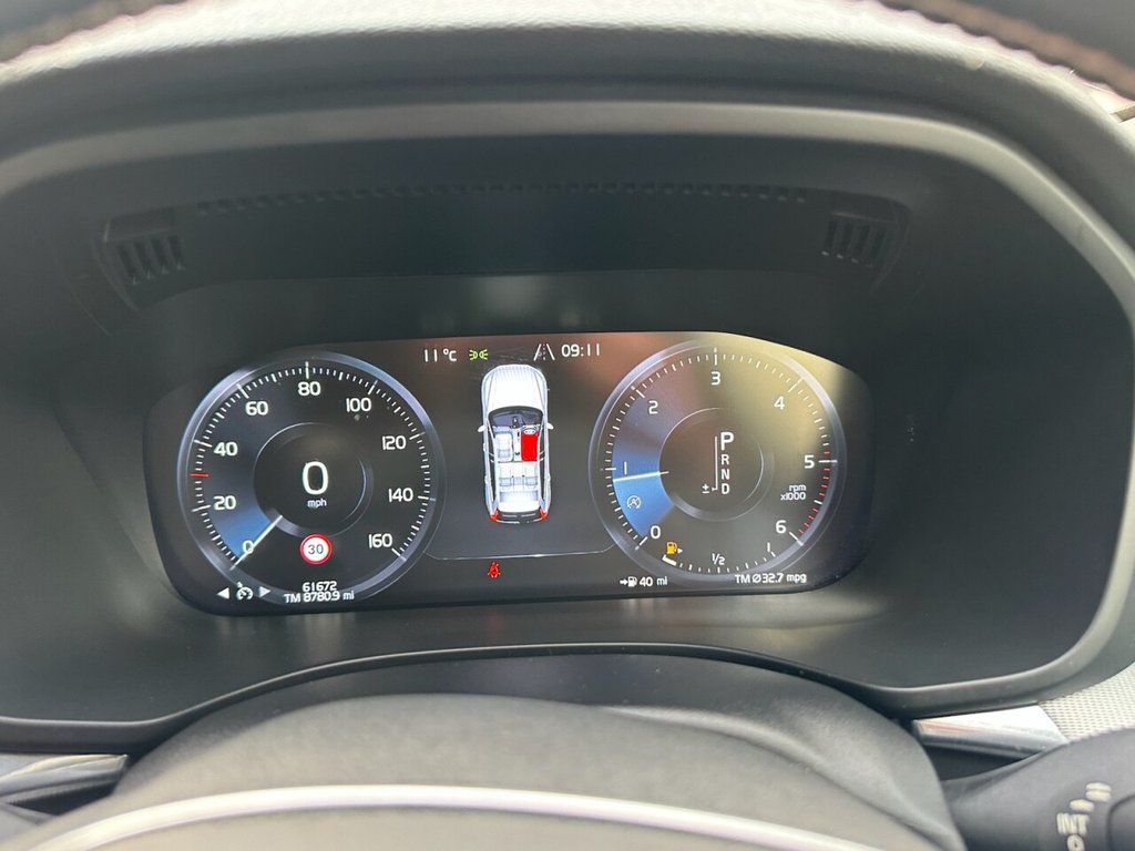 Used Volvo XC60 2018 for sale - 77692704: Photo 9