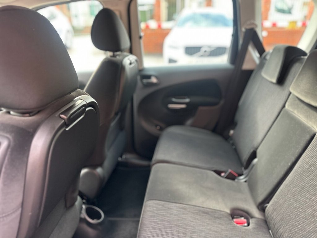 Used Citroen C3 Picasso 2015 for sale - 77621761: Photo 21