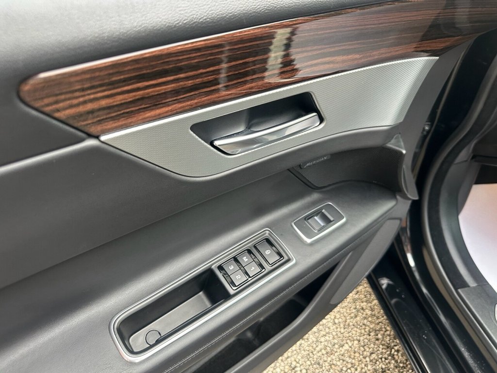 Used Jaguar XF 2017 for sale - 76535540: Photo 23