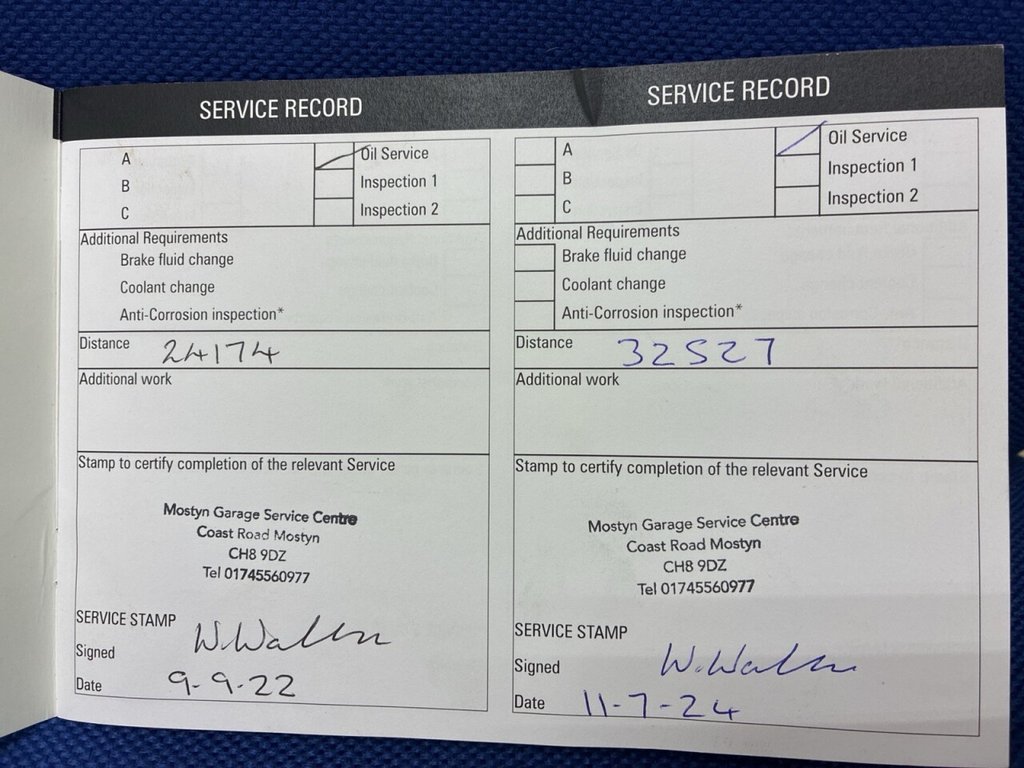 Used Jaguar XF 2017 for sale - 76535540: Photo 28