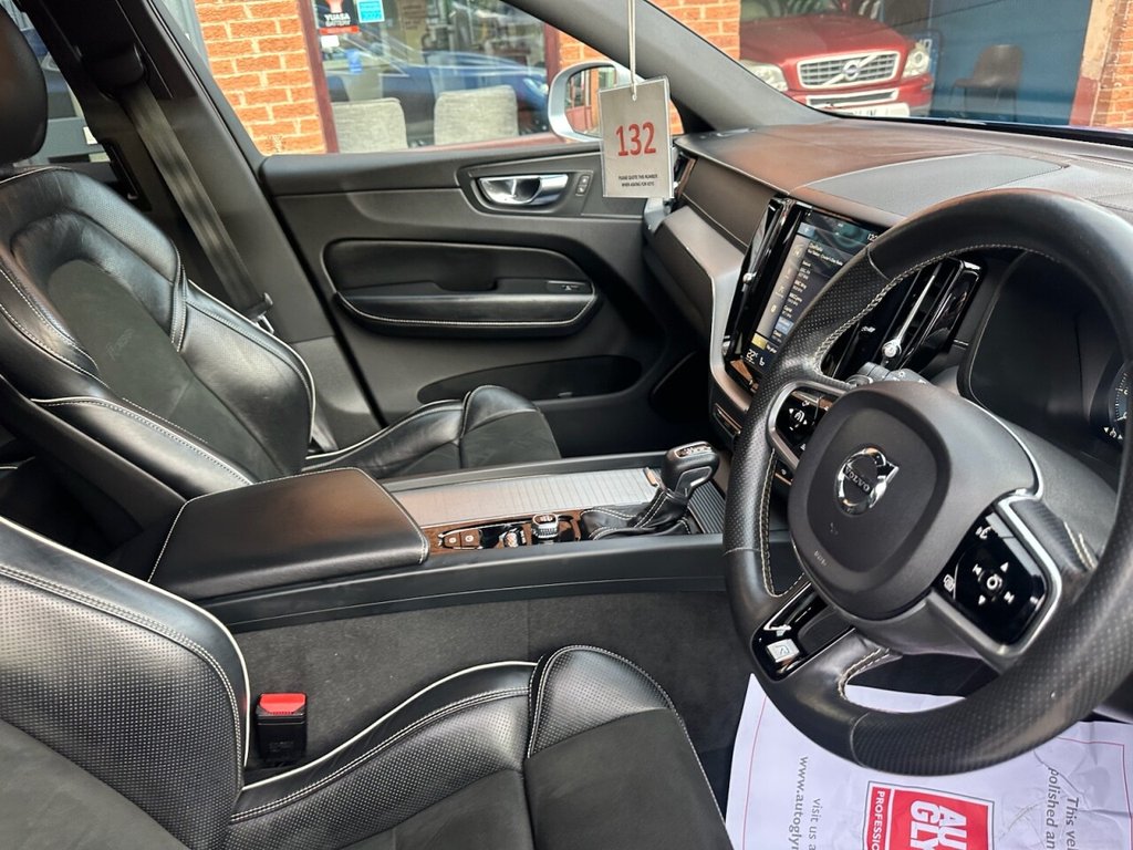 Used Volvo XC60 2017 for sale - 76914712: Photo 17