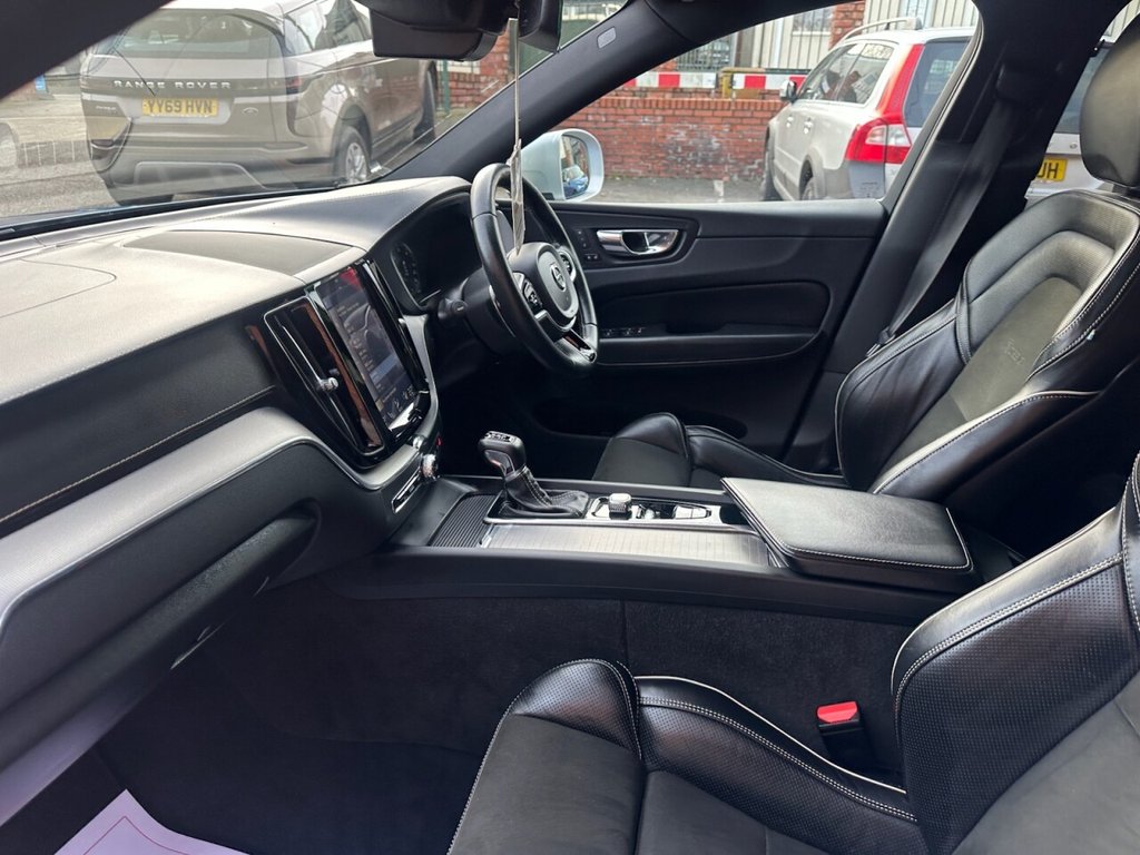 Used Volvo XC60 2017 for sale - 76914712: Photo 18