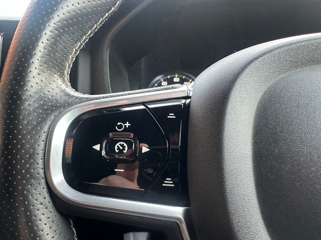 Used Volvo XC60 2017 for sale - 76914712: Photo 47