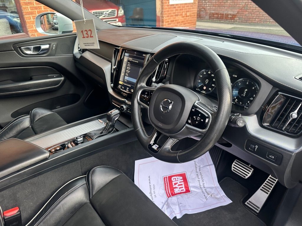 Used Volvo XC60 2017 for sale - 76914712: Photo 5