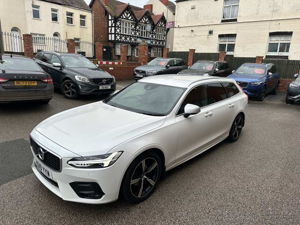 Used Volvo V90 2019 for sale - 77680703: Photo 2
