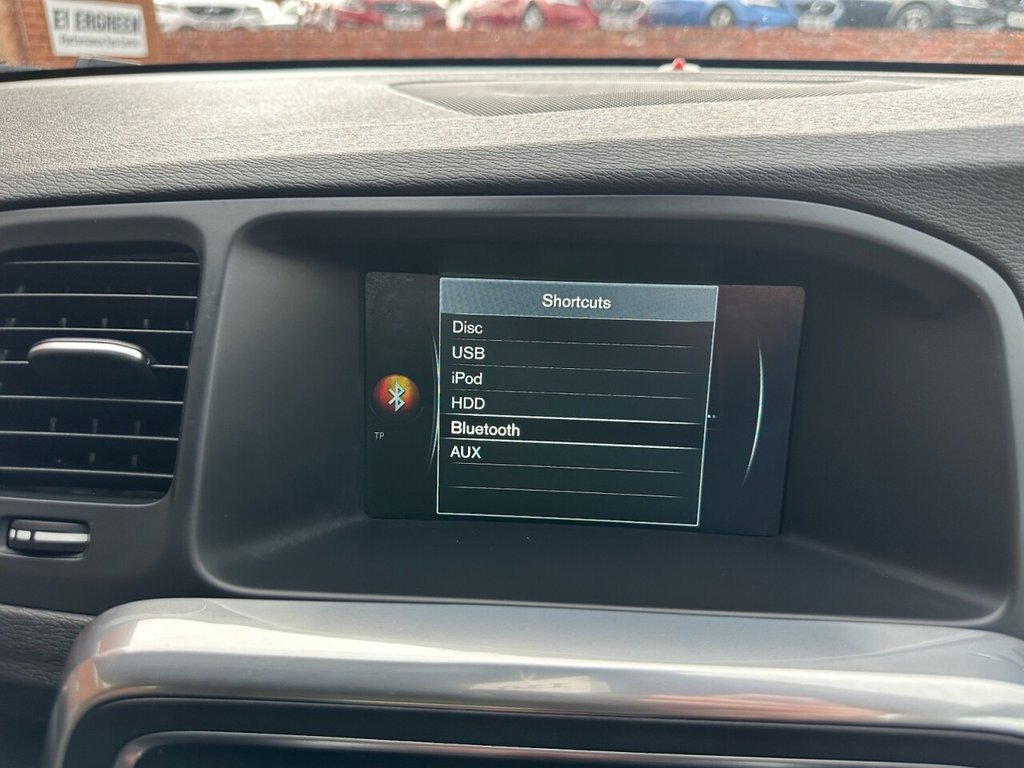 Used Volvo V60 2015 for sale - 76356205: Photo 13