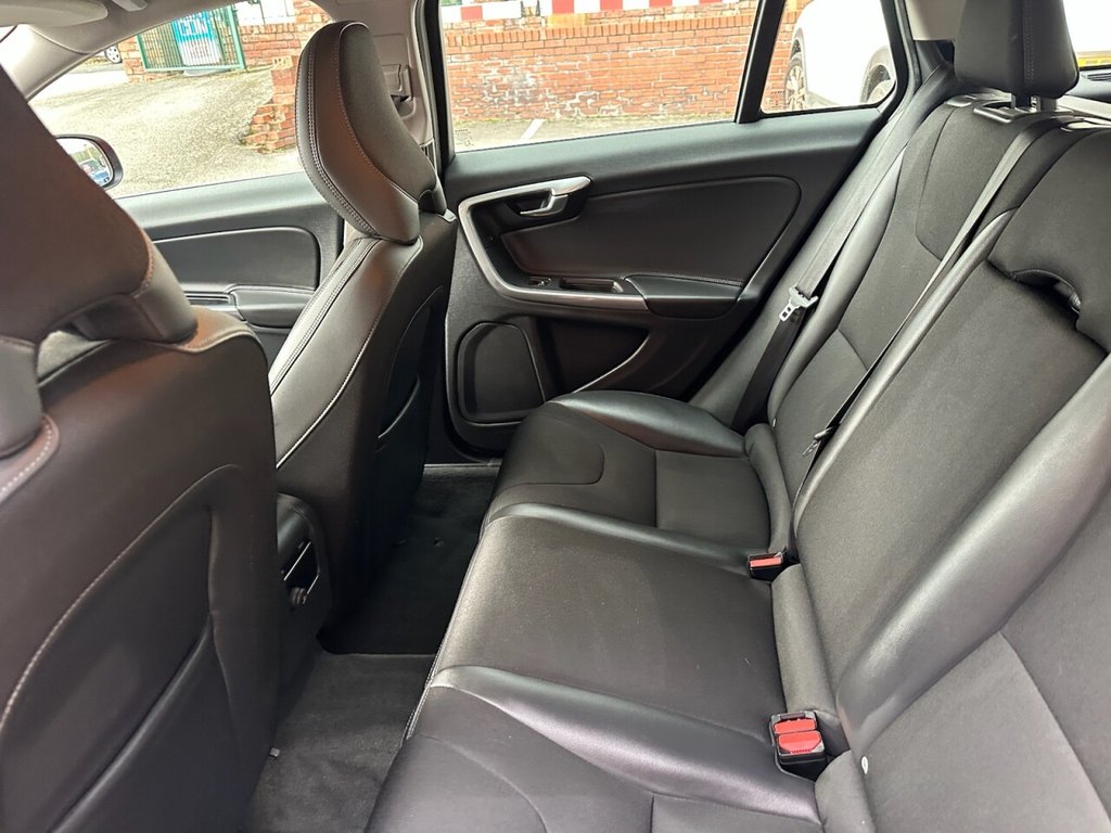 Used Volvo V60 2015 for sale - 76356205: Photo 28